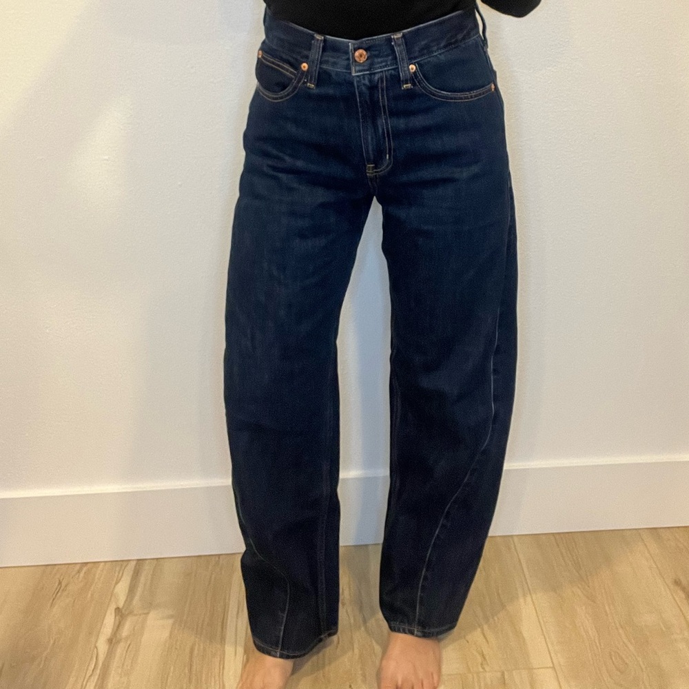 GAP Dark Blue Women's high-rise barrel Jeans - Picture 3 of 10